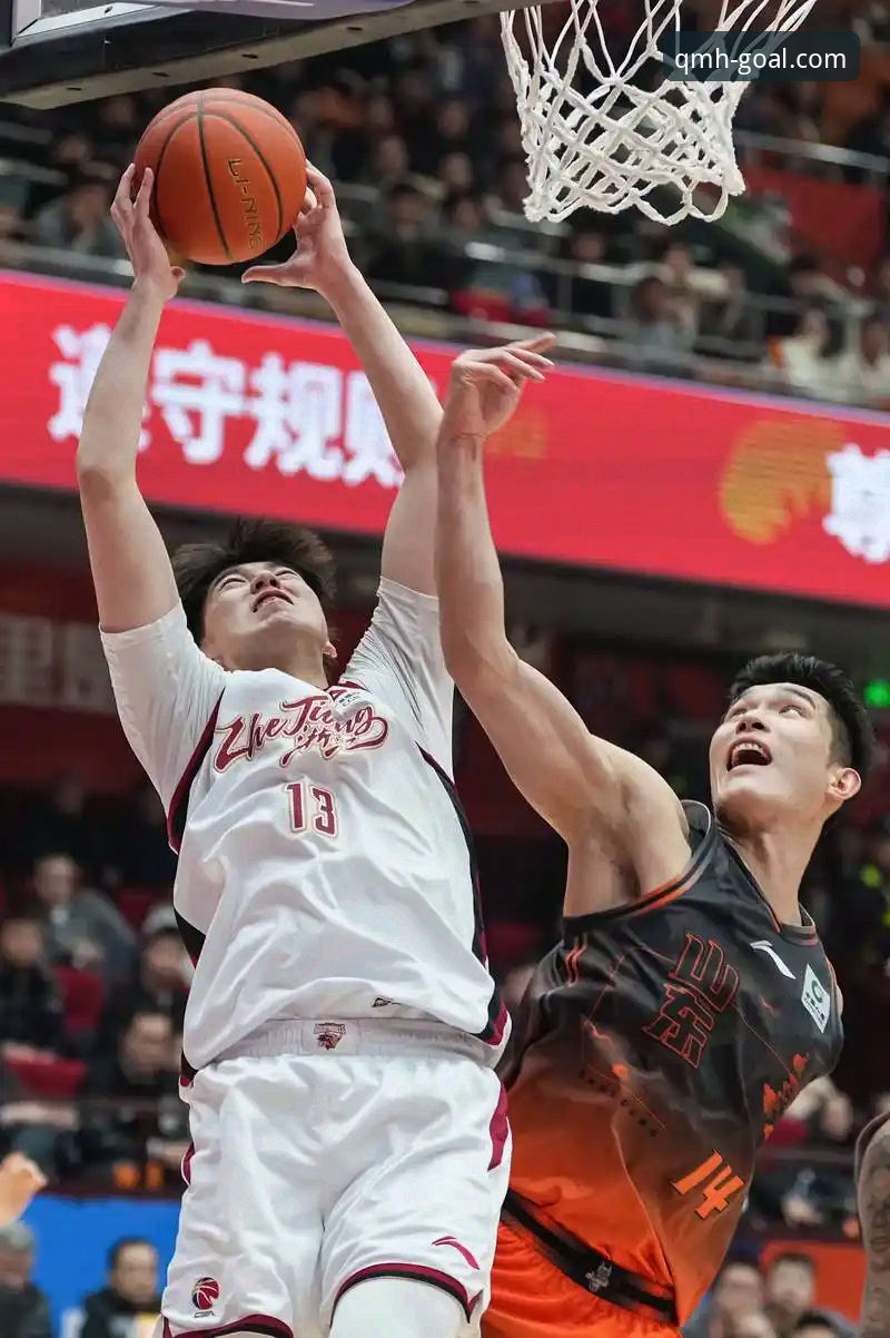 CBA季后赛浙江逆转宁波深度评测：加时赛兰道夫33分统治全场，球盟会体育平台见证硬仗实力